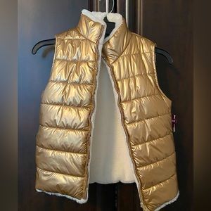 Girls Reversible gold puffer jacket
